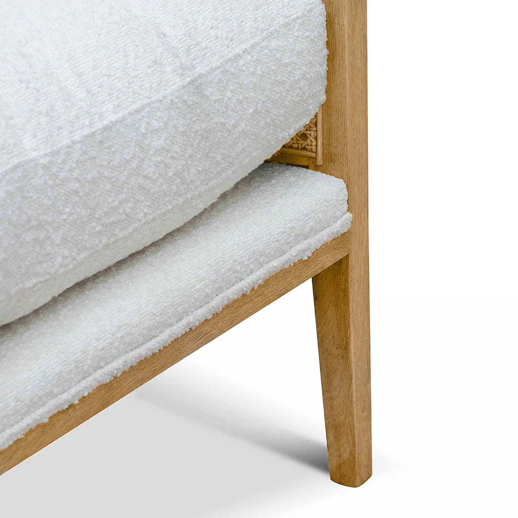 Maya’s Chaise Lounger