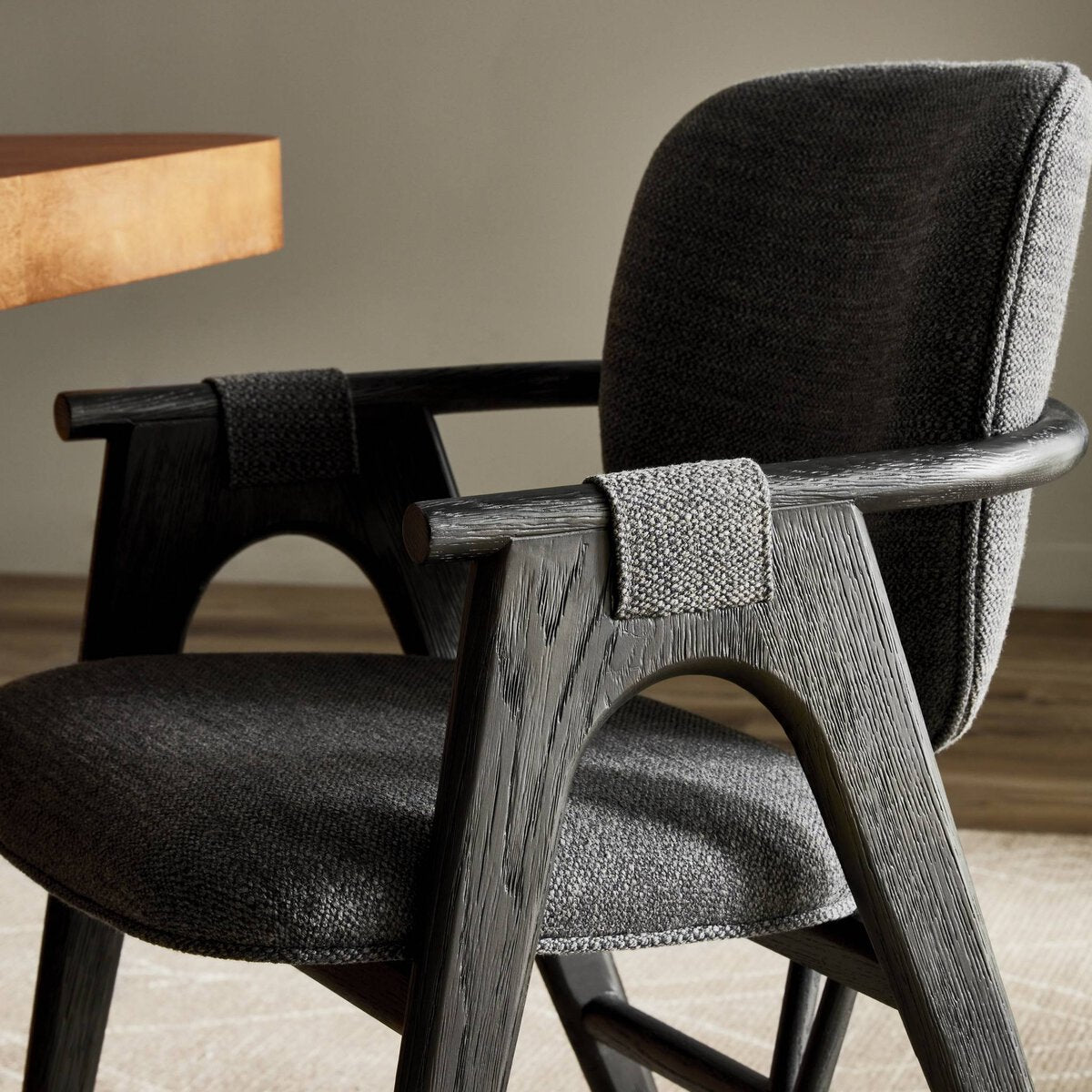 Haetar Chair